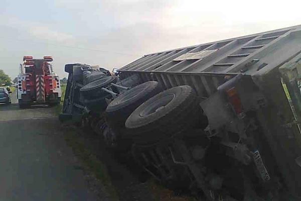 Ensemble au fossé - Garage BUISINE Lille