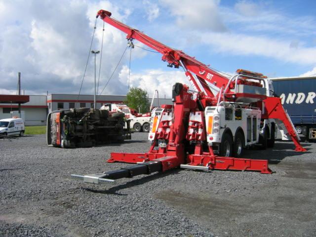 Camion citerne couché 2