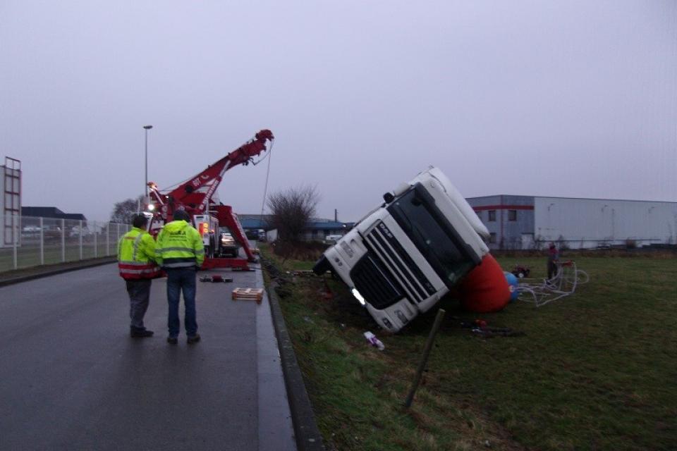 Camion frigo couché 3 - Garage BUISINE Lille